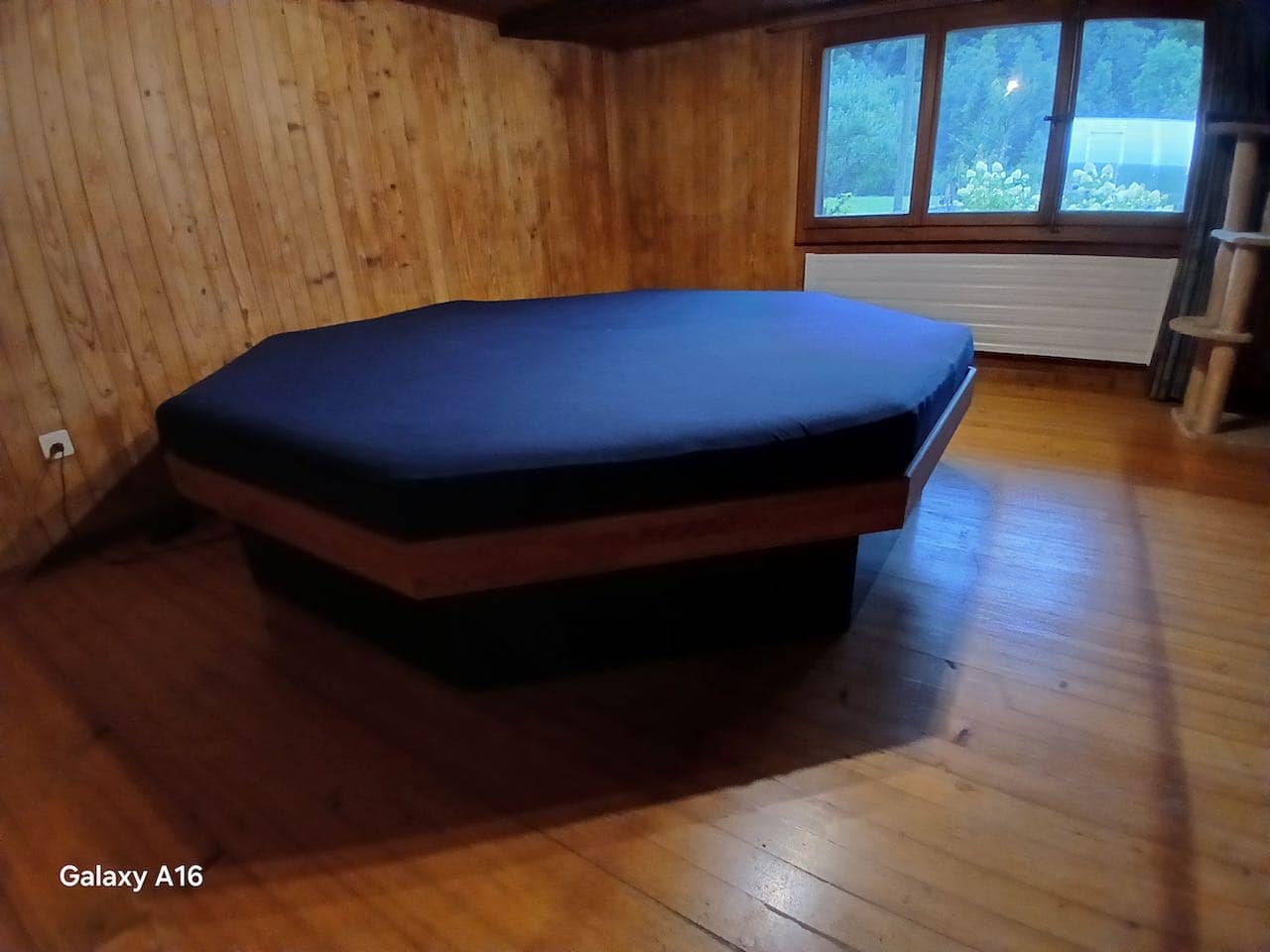  Achteck Wasserbett Split Design