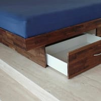 Massiv-Nussbaum-Schubladensockel-LUGANO